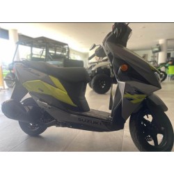 SUZUKI AVENIS 125