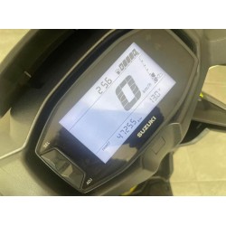 SUZUKI AVENIS 125